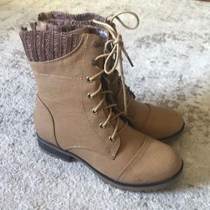 Never worn combat boots